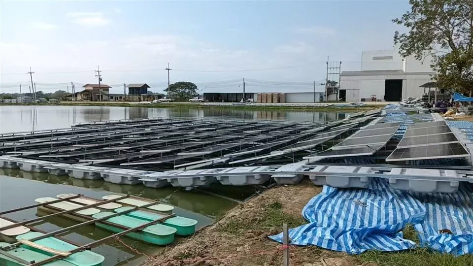 rigid floating solar asseblying at Chiang Rai Thailand_